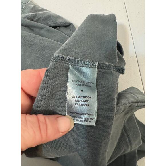 Elwood Shirt Womens Medium Blue Cropped Short Sleeve Organic Cotton Distressed - Picture 7 of 10